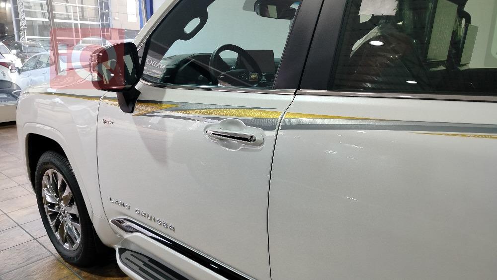 تويوتا لاندكروزر